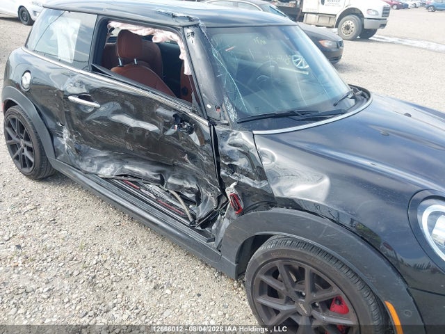 Mini Cooper John Works 2019 WMWXM9C59K2L03295 Image 6
