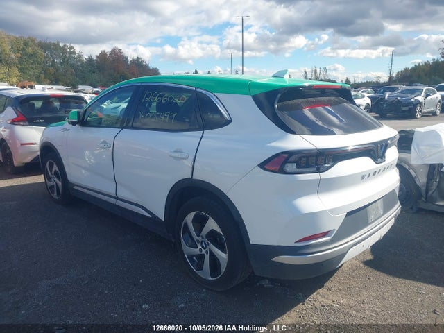 2024 Vinfast Vf 8 Eco მანქანა იყიდება აუქციონზე, vin: RLLV1AEB4RH005497, აუქციონის ნომერი: 12666020