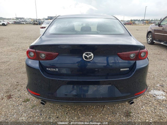 JM1BPACM9S1777637 Mazda 3 Preferred