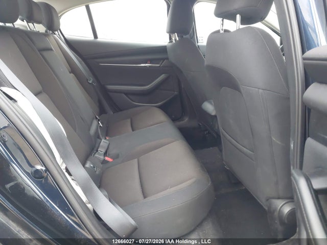 JM1BPACM9S1777637 Mazda 3 Preferred