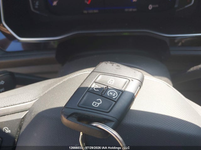 2022 Volkswagen Jetta Highline მანქანა იყიდება აუქციონზე, vin: 3VWGM7BU8NM030974, აუქციონის ნომერი: 12666033
