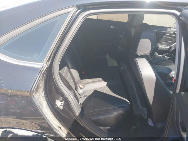 2022 Volkswagen Jetta Highline მანქანა იყიდება აუქციონზე, vin: 3VWGM7BU8NM030974, აუქციონის ნომერი: 12666033