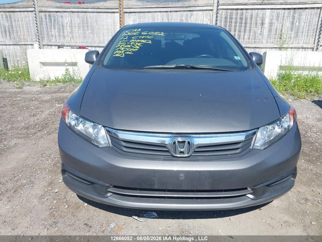 12666052 :رقم المزاد ، 2HGFB2F51CH010962 vin ، 2012 Honda Civic Lx مزاد بيع