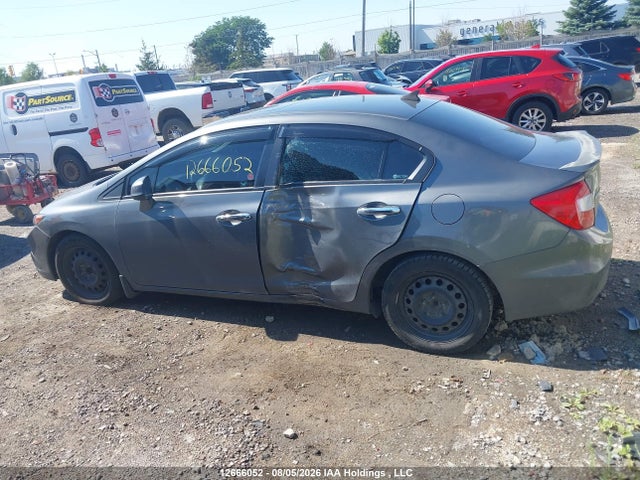 12666052 :رقم المزاد ، 2HGFB2F51CH010962 vin ، 2012 Honda Civic Lx مزاد بيع
