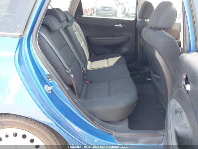 12666067 :رقم المزاد ، KMHDC8AE3AU074228 vin ، 2010 Hyundai Elantra Touring Gls/se مزاد بيع