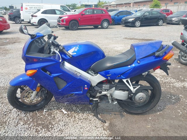 2000 Honda Vfr800 Fi მანქანა იყიდება აუქციონზე, vin: JH2RC4620YM200435, აუქციონის ნომერი: 12666068