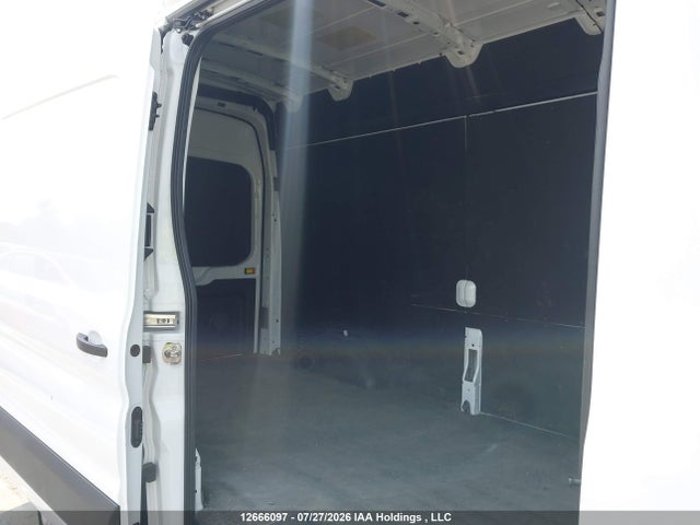 Ford Transit T-250 2025 1FTBR2X87SKA81348 Image 8