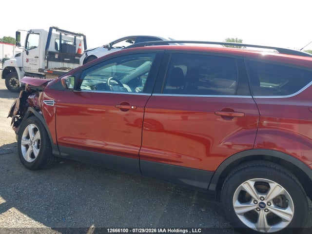 2015 Ford Escape Se მანქანა იყიდება აუქციონზე, vin: 1FMCU0GX6FUC52093, აუქციონის ნომერი: 12666100