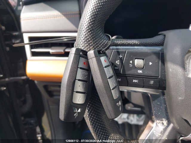 JA4T5VA92PZ611351 Mitsubishi OUTLANDER PHEV