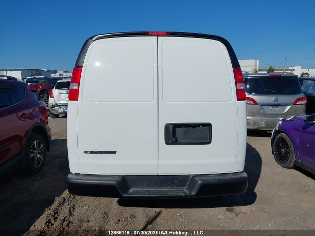 2026 Chevrolet Express G2500 მანქანა იყიდება აუქციონზე, vin: 1GCWGAFP2T1255523, აუქციონის ნომერი: 12666116