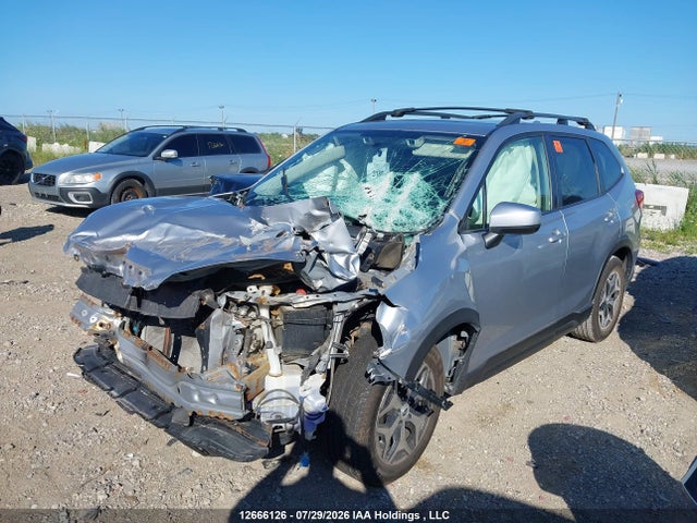 JF2SKEGC6KH402305 Subaru Forester Premium