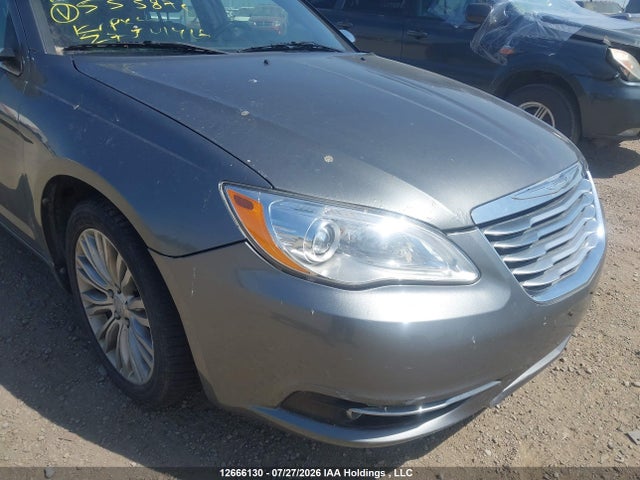 Продажа на аукционе авто 2013 Chrysler 200, vin: 1C3CCBCGXDN553972, номер лота: 12666130
