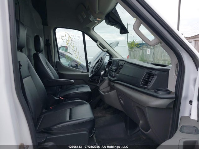 Продажа на аукционе авто 2024 Ford Transit T-250, vin: 1FTBR3X83RKB23479, номер лота: 12666133