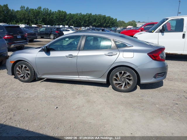 Honda CIVIC EX 2017 2HGFC2F83HH040589 Image 14