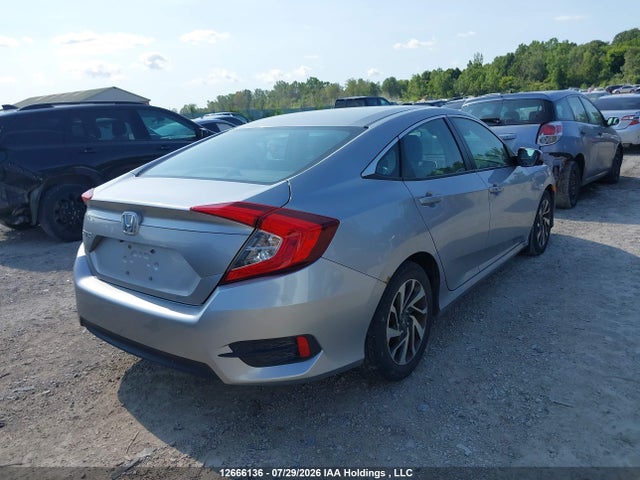 Honda CIVIC EX 2017 2HGFC2F83HH040589 Image 4