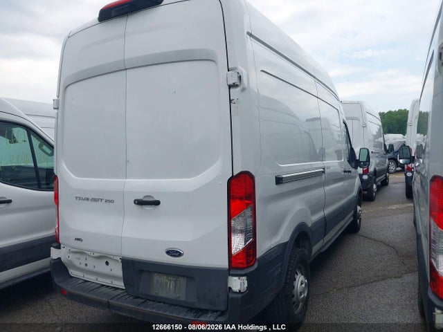 Ford Transit T-250 2023 1FTBR2X8XPKB76378 Image 4