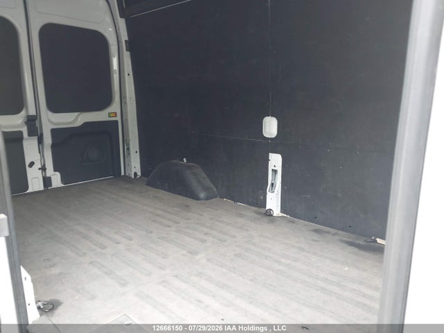 Ford Transit T-250 2023 1FTBR2X8XPKB76378 Image 8