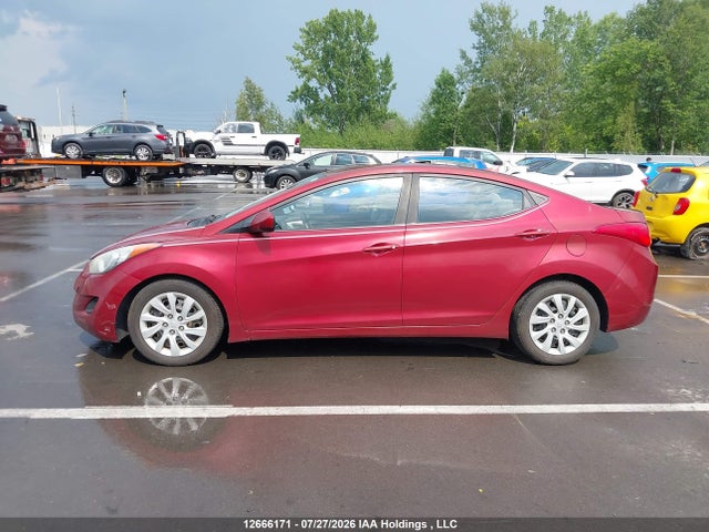 12666171 :رقم المزاد ، 5NPDH4AE1DH340164 vin ، 2013 Hyundai Elantra مزاد بيع