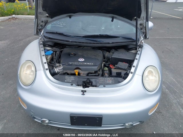 12666193 :رقم المزاد ، 3VWDD21Y83M322468 vin ، 2003 Volkswagen New Beetle Glx مزاد بيع