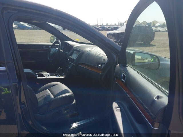 Lincoln Mkt Livery 2014 2LMHJ5NK6EBL55901 Image 5