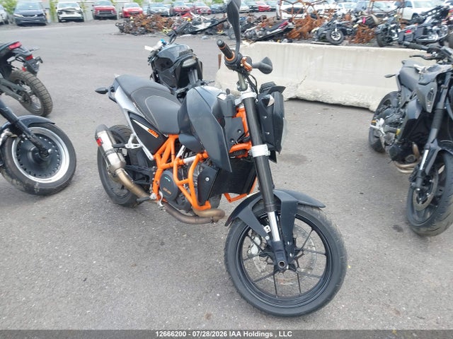 KTM 690 Duke 2014 VBKLDT404EM763019 Image 1