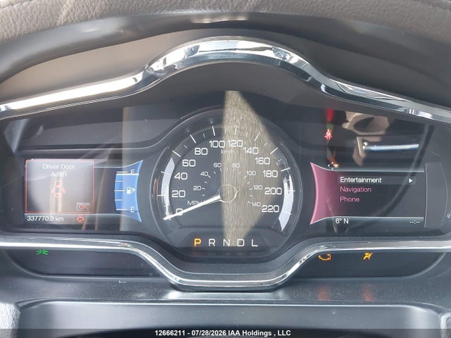 Lincoln MKT 2015 2LMHJ5NK0FBL00037 Image 7