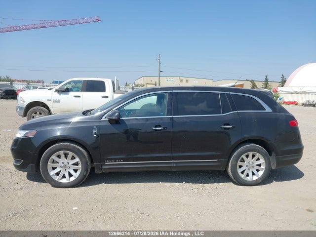 Lincoln Mkt Livery 2015 2LMHJ5NK7FBL01590 Image 14
