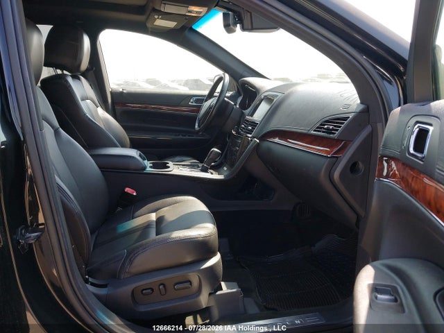 Lincoln Mkt Livery 2015 2LMHJ5NK7FBL01590 Image 5