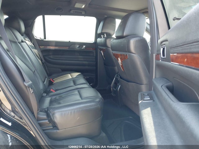 Lincoln Mkt Livery 2015 2LMHJ5NK7FBL01590 Image 8
