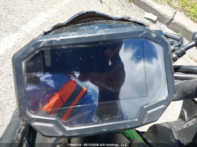 12666219 :رقم المزاد ، ML5ZRDF1XNDA55900 vin ، 2022 Kawasaki Z900 مزاد بيع