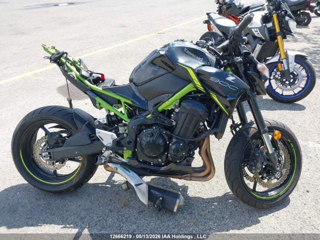 12666219 :رقم المزاد ، ML5ZRDF1XNDA55900 vin ، 2022 Kawasaki Z900 مزاد بيع