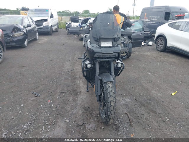 12666225 :رقم المزاد ، 5HD1ZES30MB304476 vin ، 2021 Harley-davidson Ra1250 S مزاد بيع