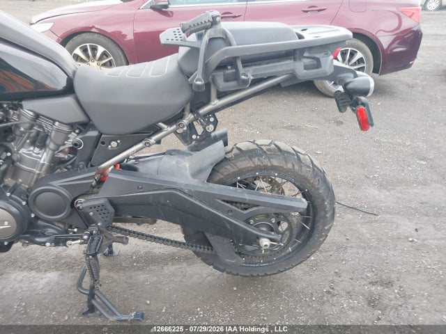 12666225 :رقم المزاد ، 5HD1ZES30MB304476 vin ، 2021 Harley-davidson Ra1250 S مزاد بيع
