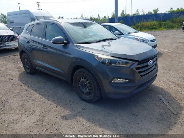 12666247 :رقم المزاد ، KM8J3CA4XGU051986 vin ، 2016 Hyundai Tucson Premium مزاد بيع