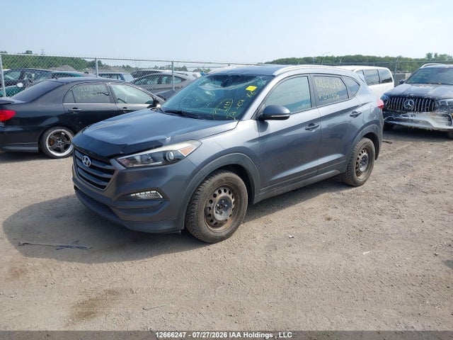 Hyundai Tucson Premium 2016 KM8J3CA4XGU051986 Image 2