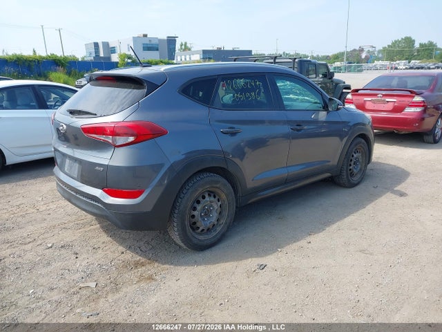 Hyundai Tucson Premium 2016 KM8J3CA4XGU051986 Image 4