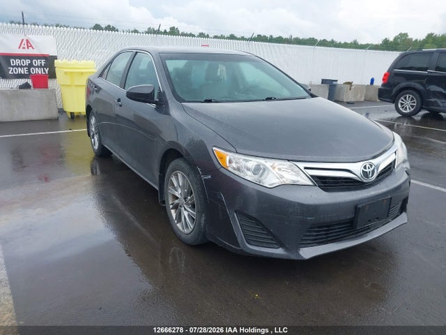 2013 Toyota Camry მანქანა იყიდება აუქციონზე, vin: 4T1BF1FK2DU284909, აუქციონის ნომერი: 12666278