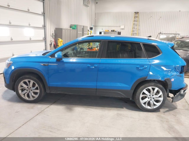 12666285 :رقم المزاد ، 3VVLX7B23NM041227 vin ، 2022 Volkswagen Taos Se Iq Drive/sel مزاد بيع