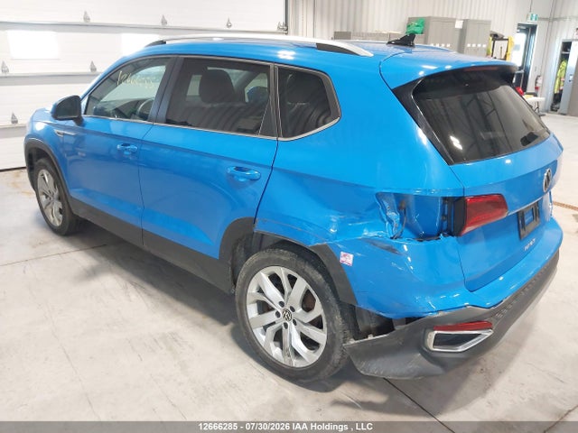 12666285 :رقم المزاد ، 3VVLX7B23NM041227 vin ، 2022 Volkswagen Taos Se Iq Drive/sel مزاد بيع