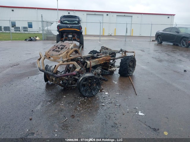 Can-Am Outlander X Mr 1000r 2023 3JBLWAX43PJ000791 Image 2