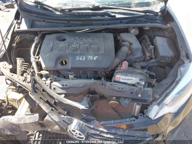 12666289 :رقم المزاد ، 2T1BURHE1FC302171 vin ، 2015 Toyota Corolla L/le/le Pls/prm/s/s Pls مزاد بيع