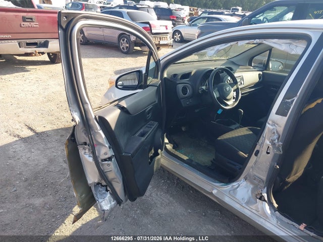 Продажа на аукционе авто 2014 Toyota Yaris, vin: VNKKTUD31EA014008, номер лота: 12666295