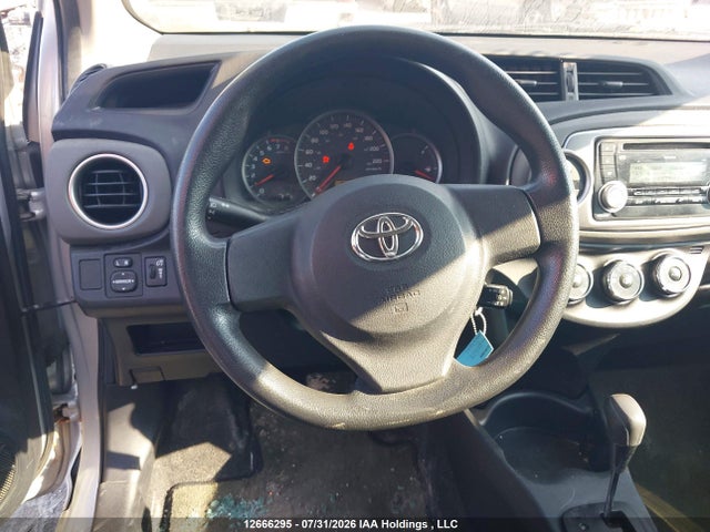 Продажа на аукционе авто 2014 Toyota Yaris, vin: VNKKTUD31EA014008, номер лота: 12666295