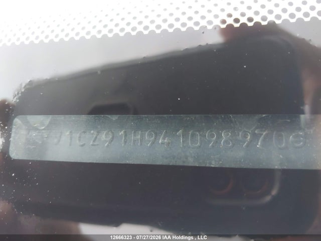 12666323 :رقم المزاد ، YV1CZ91H941098970 vin ، 2004 Volvo Xc90 T6 مزاد بيع