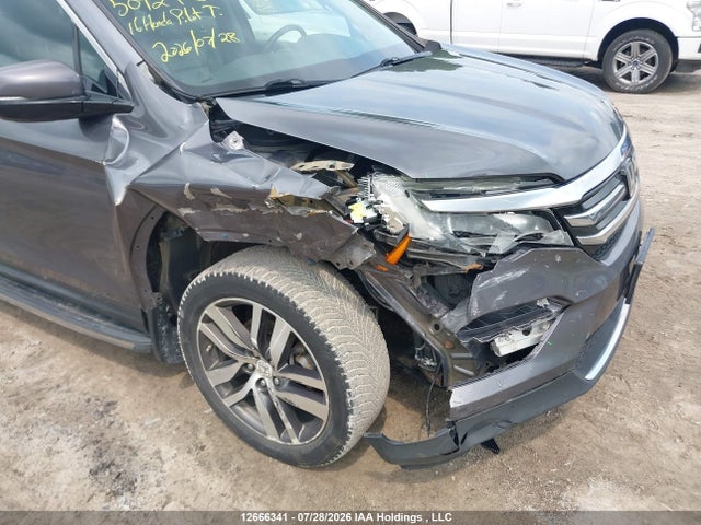 Honda Pilot Touring 2016 5FNYF6H98GB504248 Image 6