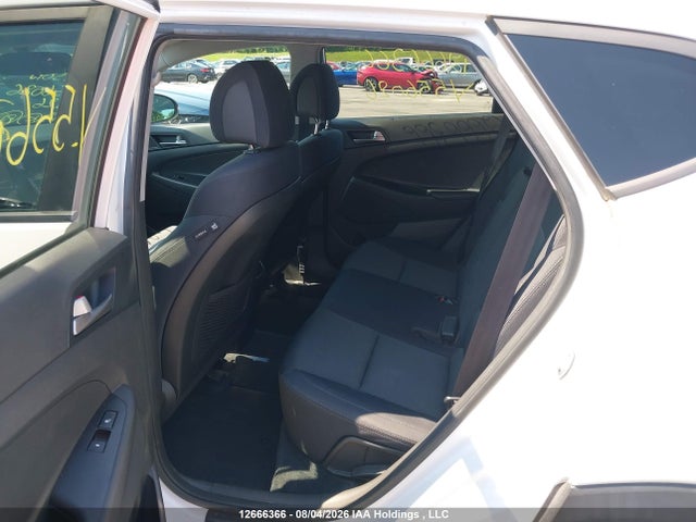 Hyundai Tucson 2017 KM8J33A43HU556026 Image 8