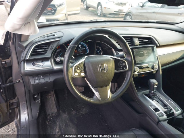 Honda Civic Touring 2016 2HGFC1F97GH101640 Image 18