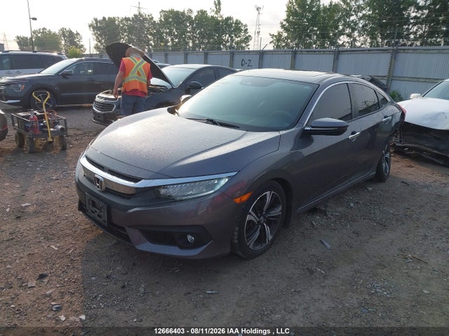 Honda Civic Touring 2016 2HGFC1F97GH101640 Image 2