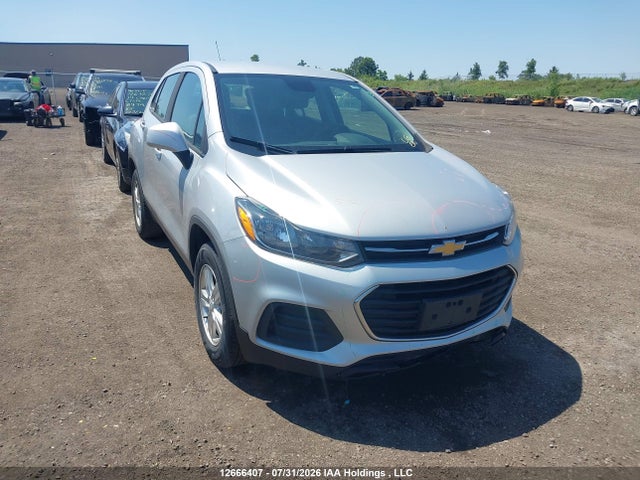 Chevrolet TRAX LS 2019 3GNCJKSB4KL203586 Image 1