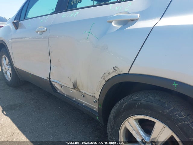 Chevrolet TRAX LS 2019 3GNCJKSB4KL203586 Image 6